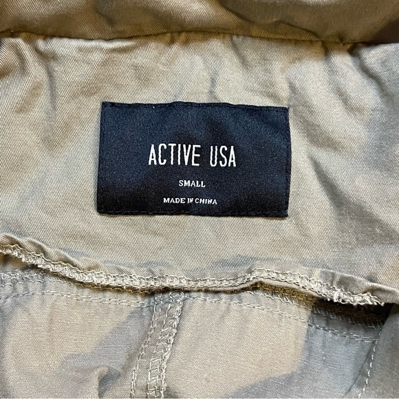 Active USA Khaki Sleeveless Vest with Hood 100% Cotton, Breathable, Snap closure - Picture 16 of 16